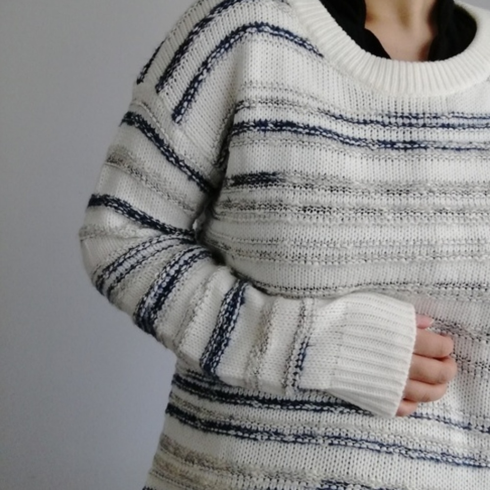 πβοΈCalvin Klein White Marled Sweater - Picture 6 of 7